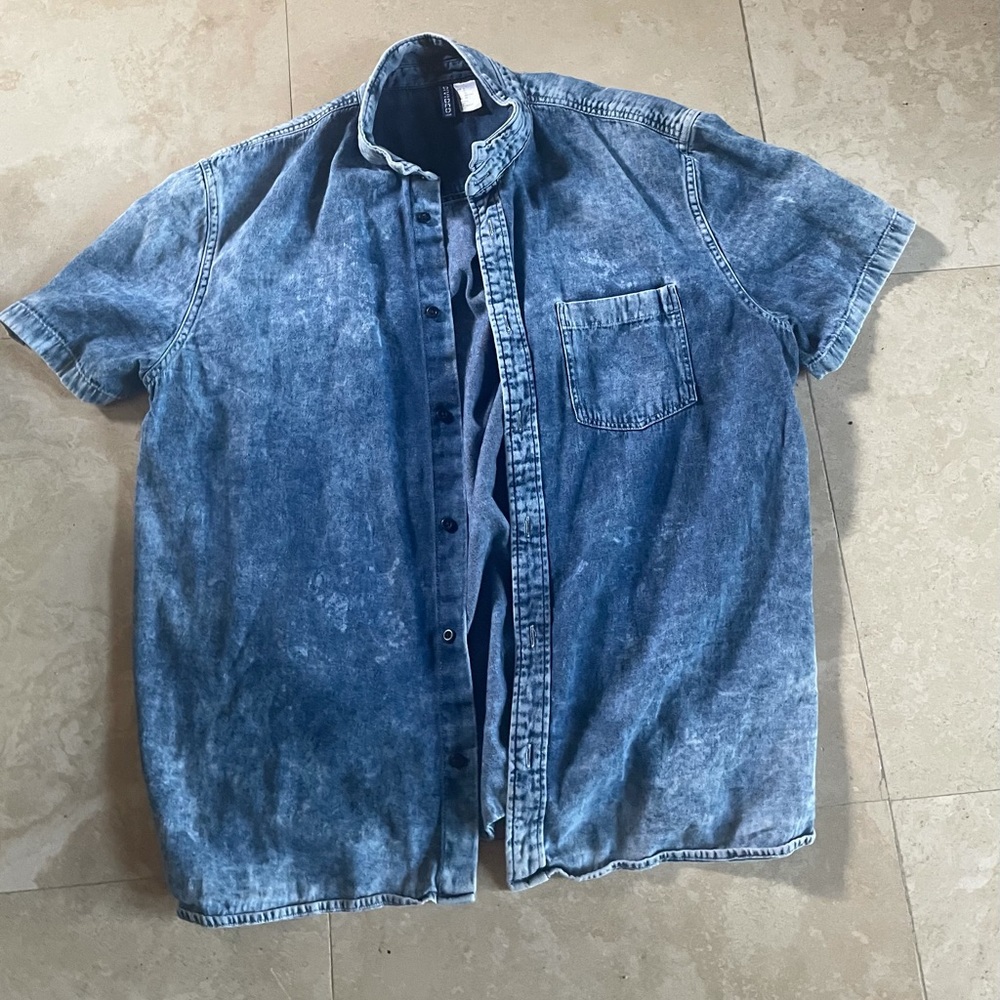 Denim wash shirt